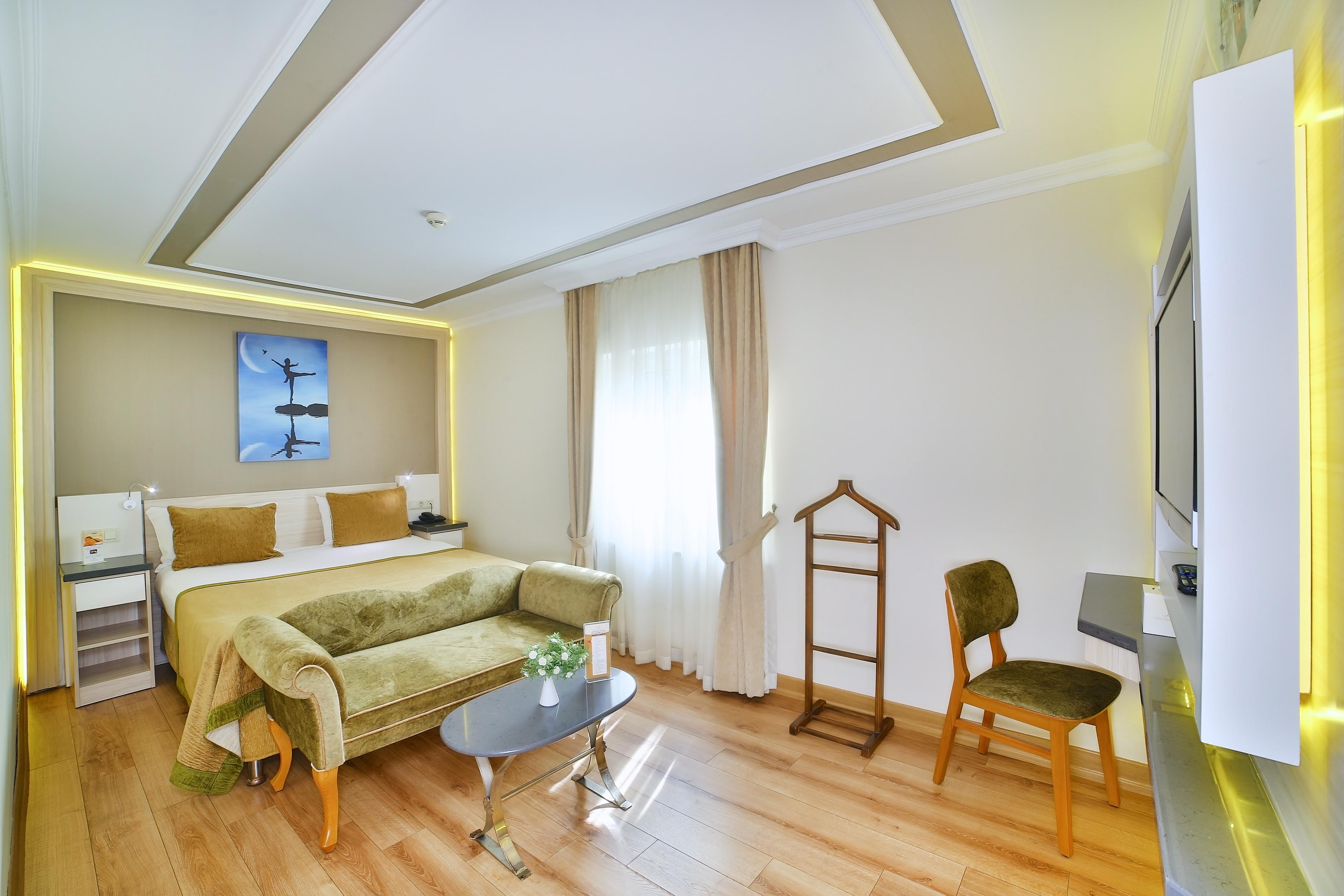 Hotel Bulvar Palas Istanbul Exterior foto