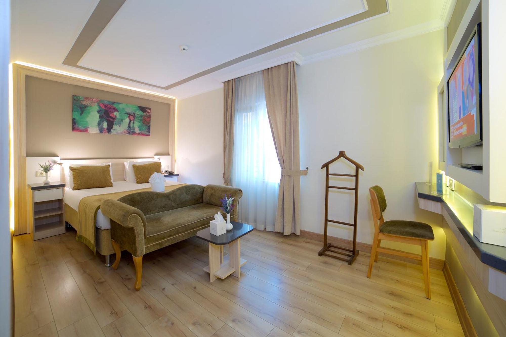 Hotel Bulvar Palas Istanbul Exterior foto