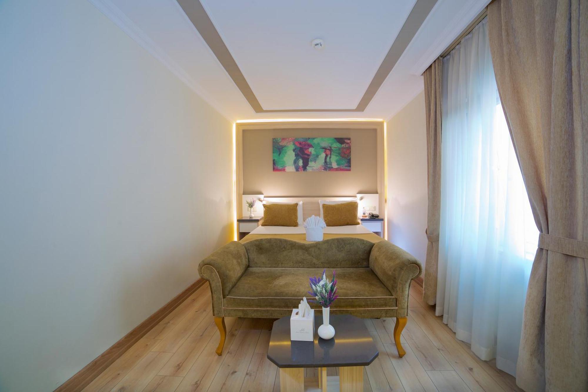 Hotel Bulvar Palas Istanbul Exterior foto