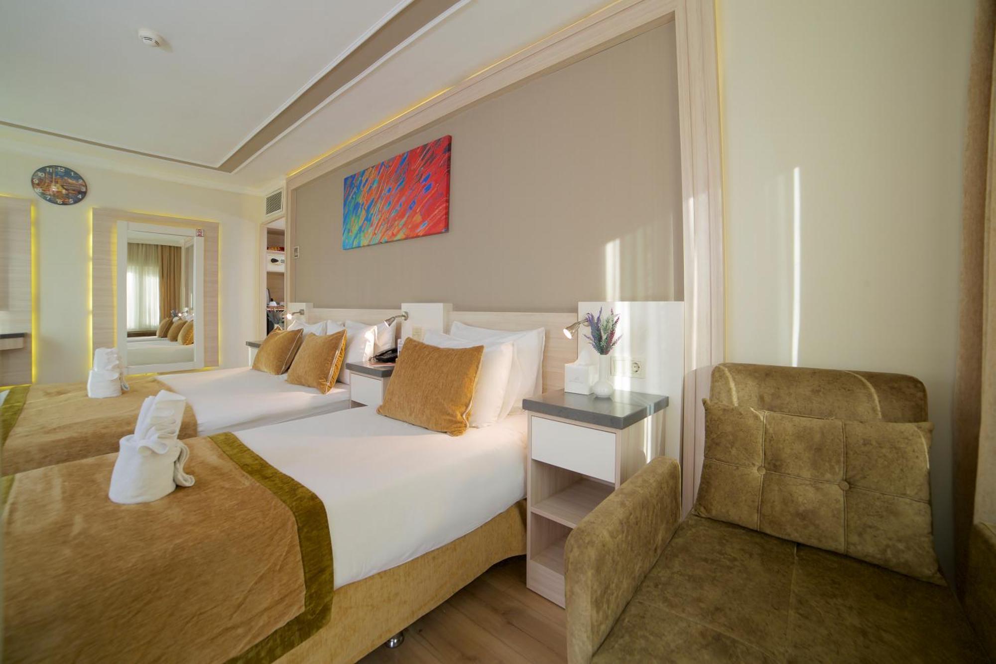 Hotel Bulvar Palas Istanbul Exterior foto
